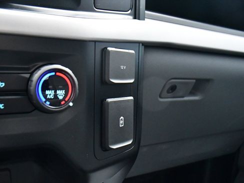 Used 2023 Ford F150 XL image 29