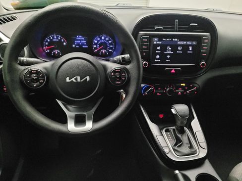 Used 2022 Kia Soul LX FWD image 22