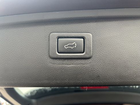 Used 2019 Subaru Outback 3.6R Limited w/ Popular Package #2 image 28