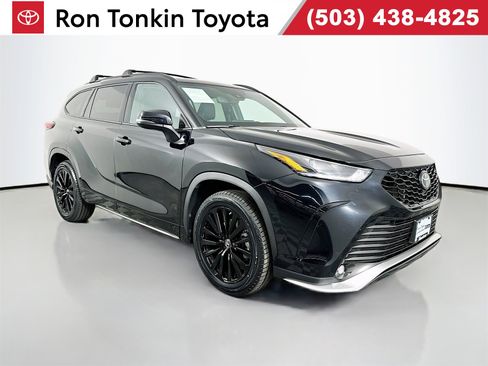 Certified 2023 Toyota Highlander XSE image 1