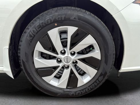 Certified 2025 Nissan Altima 2.5 S FWD image 31