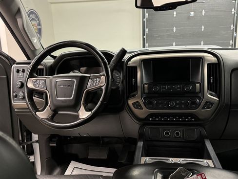 Used 2017 GMC Sierra 3500 Denali w/ Duramax Plus Package image 29