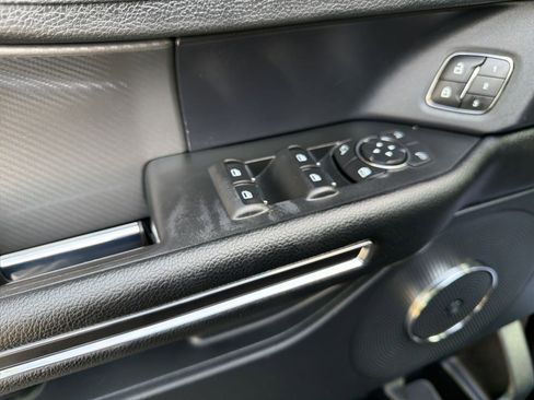 Used 2021 Ford Expedition Max Limited AWD/4WD image 15