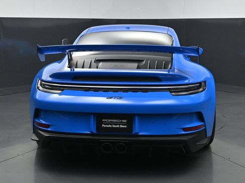 Used 2022 Porsche 911 GT3 RWD image 10