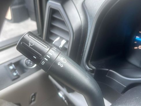 Used 2017 Ford F150 XL w/ Equipment Group 101A Mid image 16