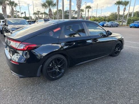 Used 2023 Honda Civic Sport image 5