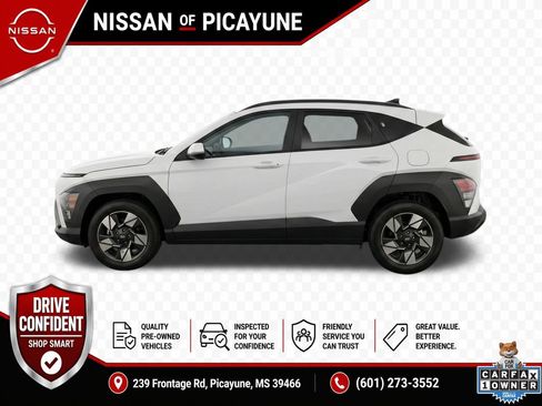 Used 2024 Hyundai Kona SEL FWD image 2