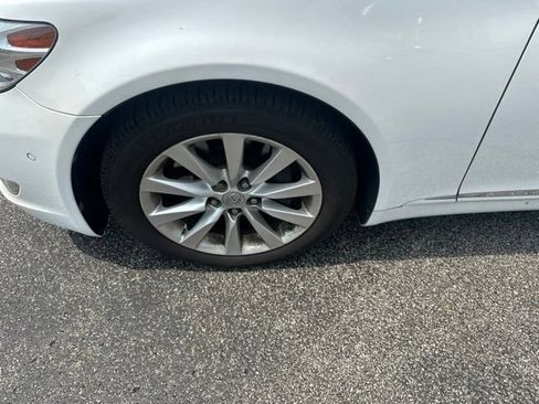 Used 2012 Lexus LS 460 AWD w/ Luxury Value Edition image 9
