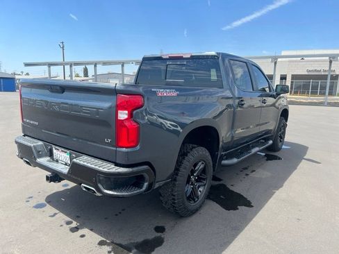 Used 2019 Chevrolet Silverado 1500 LT Trail Boss AWD/4WD image 4