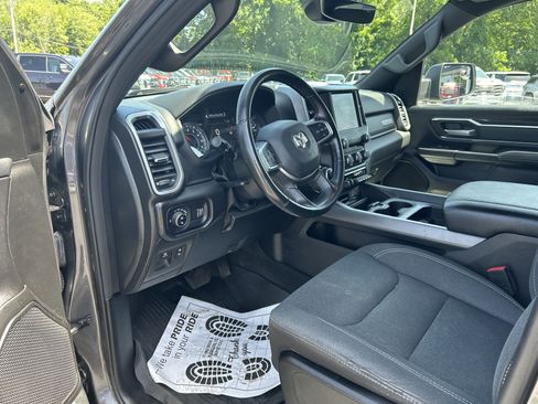 Used 2022 RAM 1500 Big Horn AWD/4WD image 19
