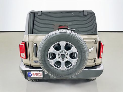 Used 2025 Ford Bronco Big Bend image 6