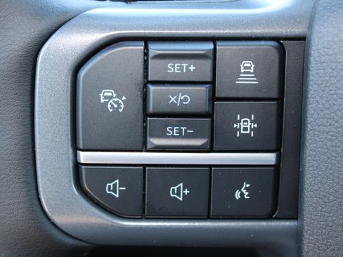 New 2026 Ford F350 Lariat w/ Black Appearance Package image 20