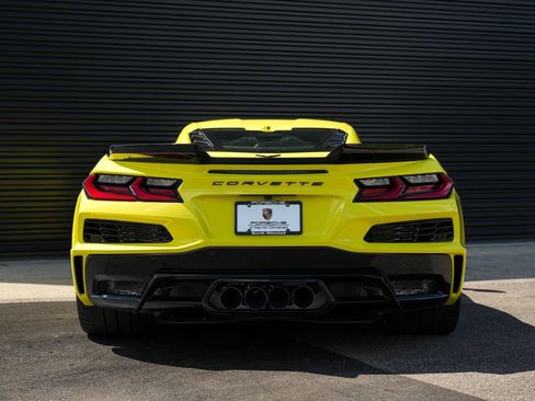 Used 2023 Chevrolet Corvette Z06 w/ Engine Appearance Package RWD image 15