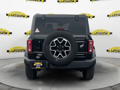 New 2025 Ford Bronco Outer Banks