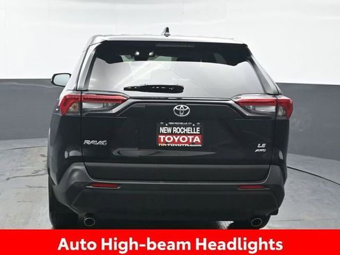 Certified 2024 Toyota RAV4 LE image 5