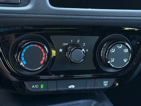 Used 2016 Honda HR-V LX image 15