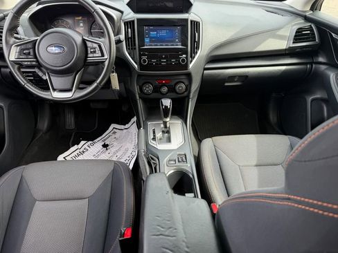 Used 2019 Subaru Crosstrek 2.0i Premium w/ Eyesight System image 11