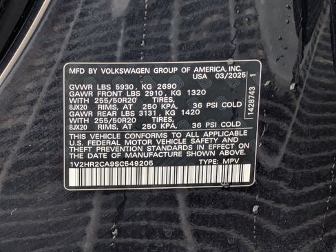 Used 2025 Volkswagen Atlas SE w/ Black Wheel Package AWD/4WD image 37