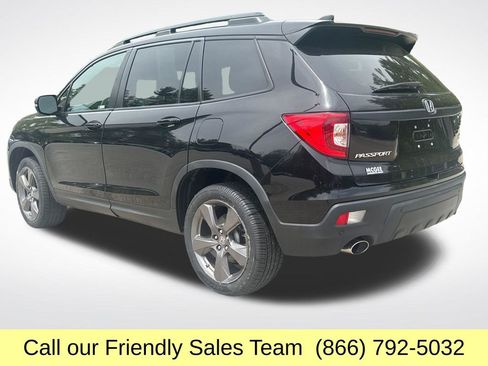 Used 2021 Honda Passport Touring image 3