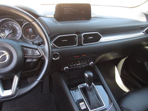 Used 2019 MAZDA CX-5 Touring FWD image 19