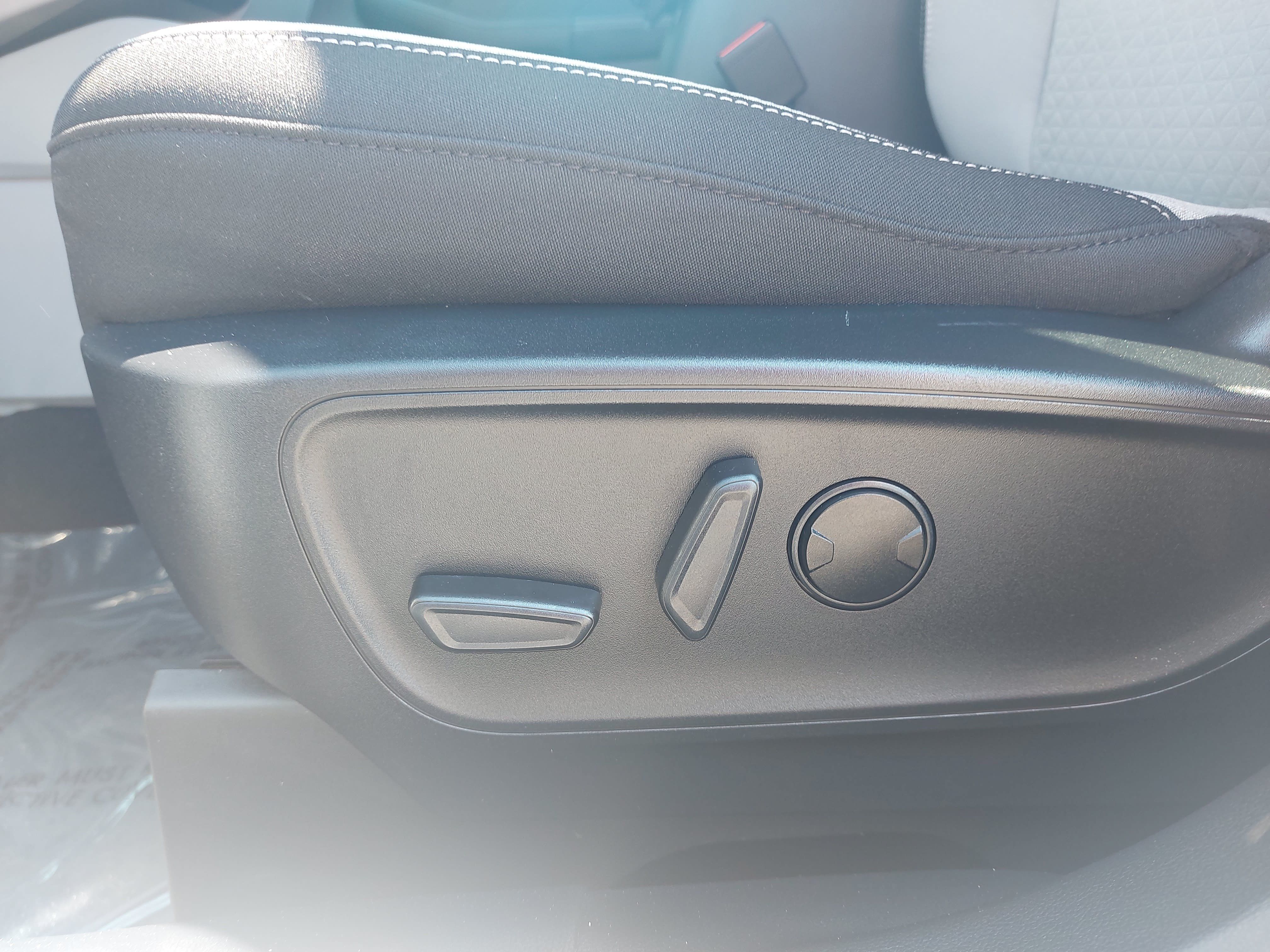 Used 2024 Ford Escape Active FWD image 28