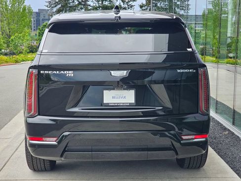 New 2026 Cadillac Escalade IQ Sport 1 AWD/4WD image 4