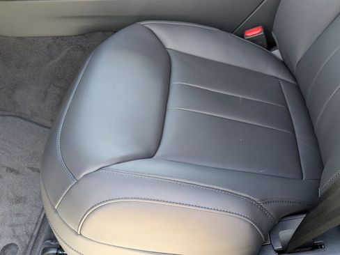 New 2026 Land Rover Range Rover Sport Dynamic SE image 4