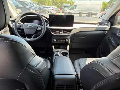 Used 2024 Ford Escape SE w/ PHEV Premium Package FWD image 22