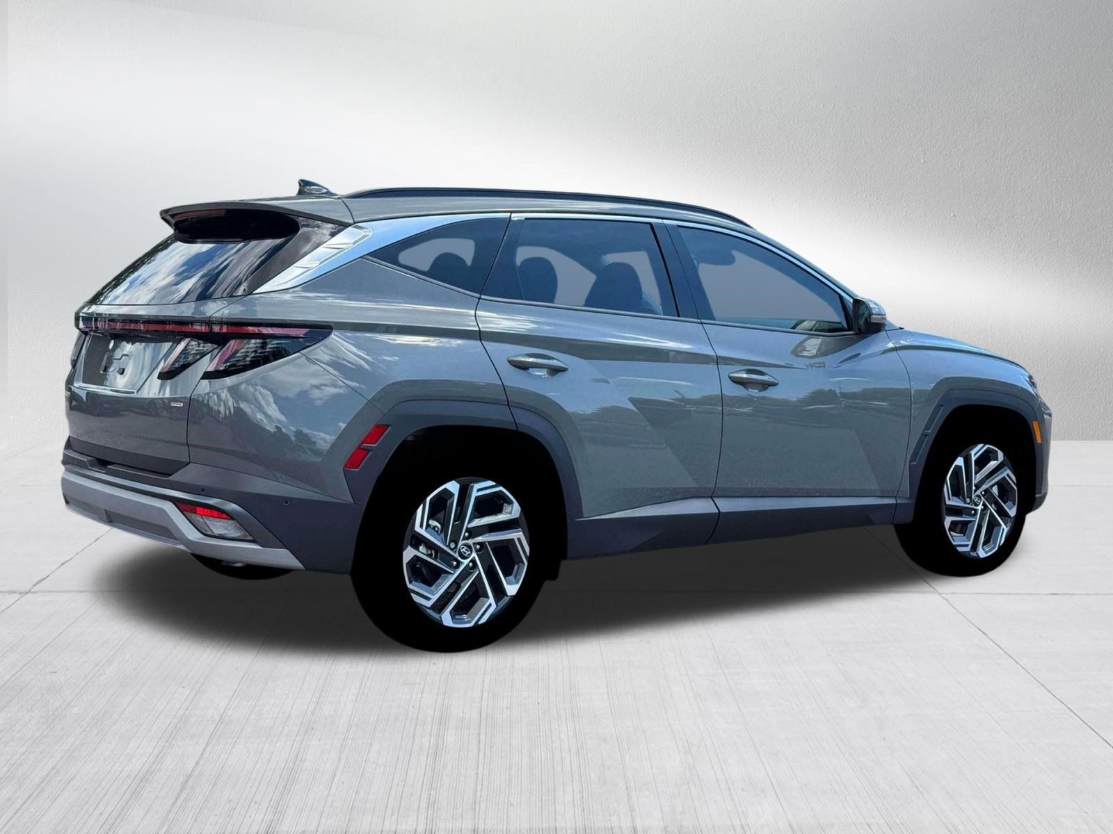 New 2026 Hyundai Tucson Limited AWD/4WD image 8