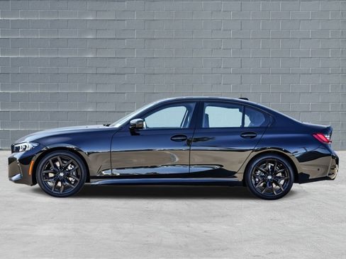 New 2026 BMW 330i xDrive Sedan w/ M Sport Package image 4