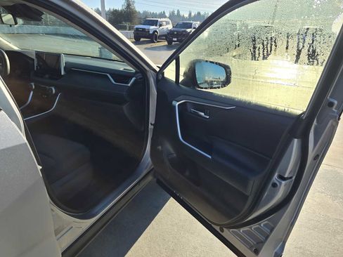 Certified 2025 Toyota RAV4 XLE image 10