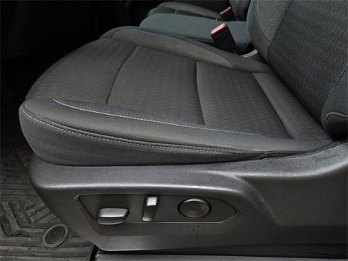 Used 2024 Chevrolet Silverado 1500 LT Trail Boss w/ Protection Package image 32