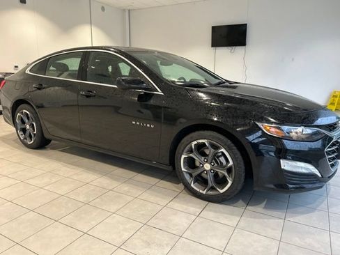 Used 2023 Chevrolet Malibu LT FWD image 4