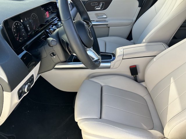 Used 2026 Mercedes-Benz GLA 250 4MATIC image 21