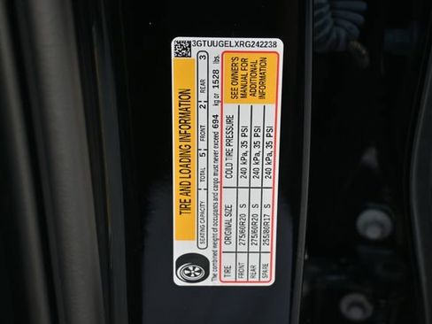 Used 2024 GMC Sierra 1500 Denali w/ Technology Package image 32