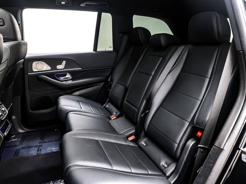 Certified 2025 Mercedes-Benz GLS 450 4MATIC image 10