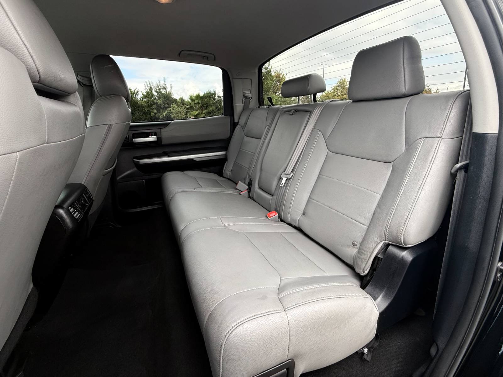 Used 2014 Toyota Tundra Limited w/ Limited Premium Package AWD/4WD image 19