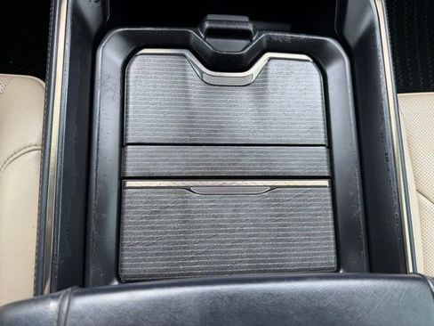 Used 2019 RAM 1500 Limited AWD/4WD image 50