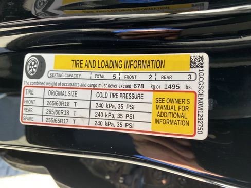 Used 2021 Chevrolet Colorado LT w/ LT Convenience Package image 37