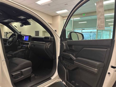 New 2026 Toyota Tacoma SR5 image 30