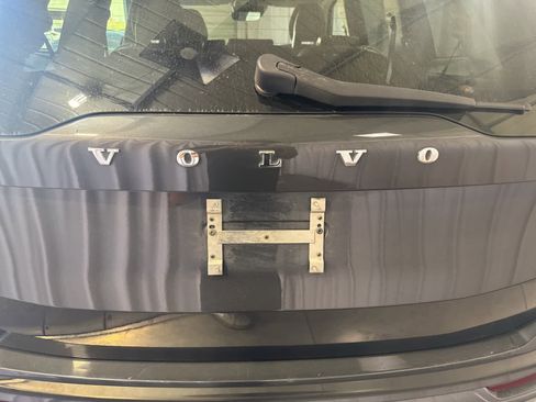 Used 2016 Volvo XC90 T6 Momentum image 12