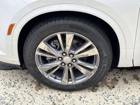 New 2025 Cadillac XT6 Premium Luxury image 7