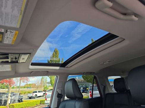 Used 2022 Toyota 4Runner Limited image 22