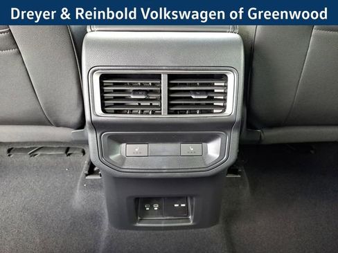 New 2025 Volkswagen Atlas Cross Sport SEL Premium R-Line image 15