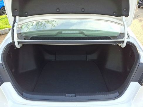 Certified 2025 Honda Accord LX image 28