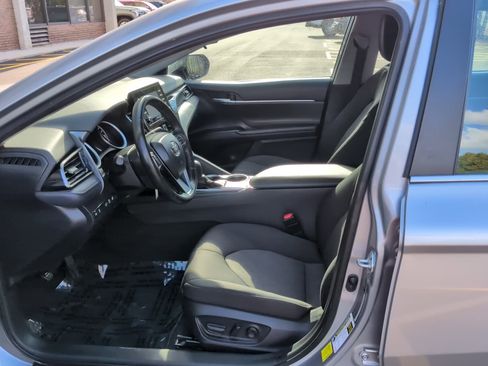 Used 2023 Toyota Camry LE w/ Cold Weather Package image 18