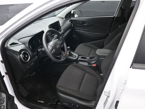 Used 2023 Hyundai Kona SEL w/ Cargo Package image 9