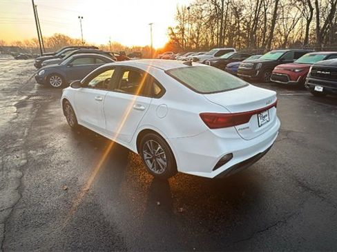 Used 2024 Kia Forte LXS image 6