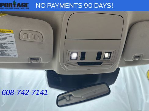 Used 2024 Ford Explorer Limited AWD/4WD image 19