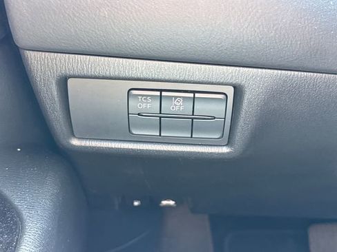 Used 2020 MAZDA CX-5 Touring image 27